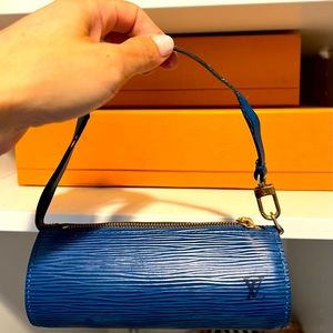 Blue Louis Vuitton Epi soufflot pouch